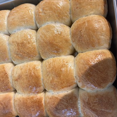 Sourdough Dinner Rolls