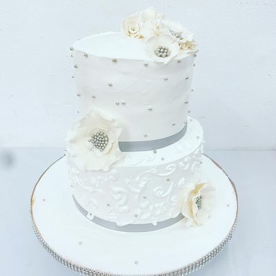Basic Wedding  Cake