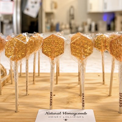 Natural Honeycomb Lollipops (2 Per) 