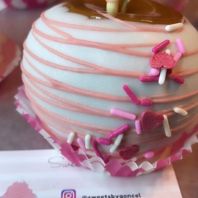 Chocolate + Caramel Apples