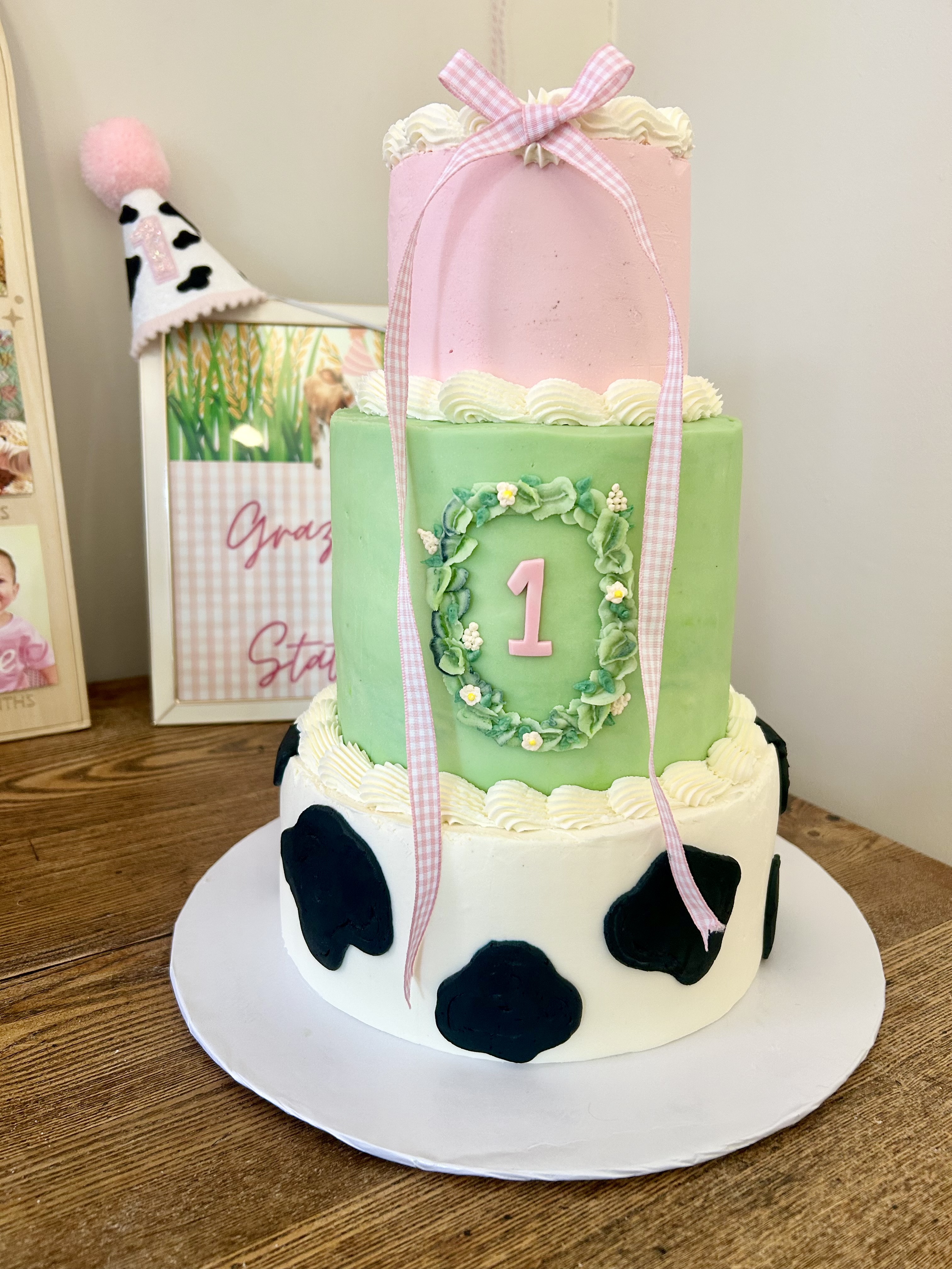 Custom Cakes
