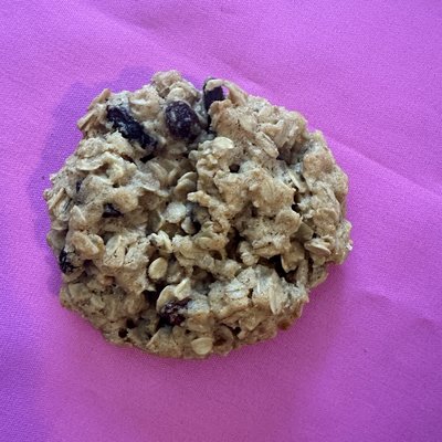 Oatmeal Raisin Gourmet Cookie