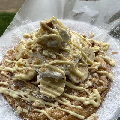 Banana Pudding Funnel Cake