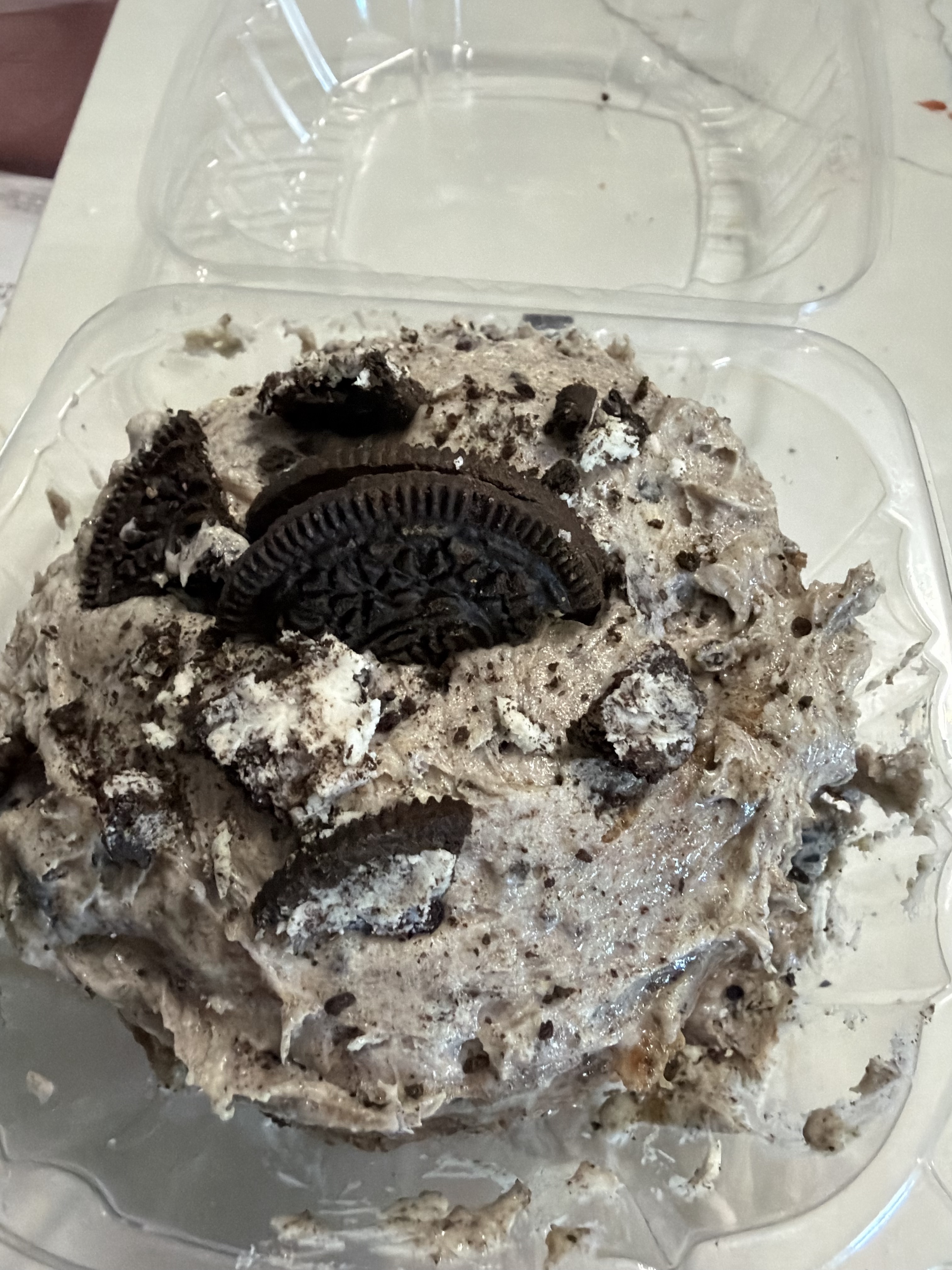 Cookies & Cream Cinnamon Roll
