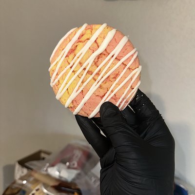 Strawberry Lemon Cookie