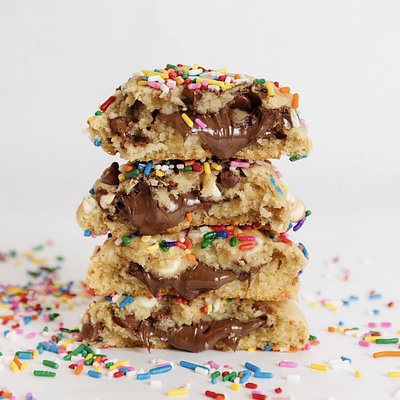 Nutella Stuffed B-Day Cake