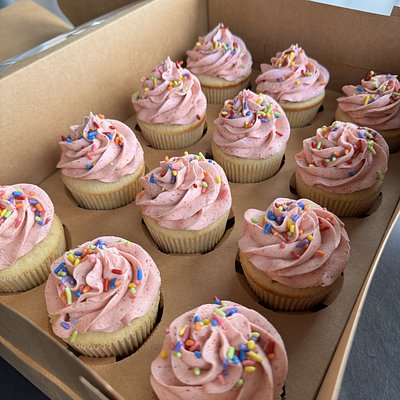 Strawberry Vanilla Cupcakes