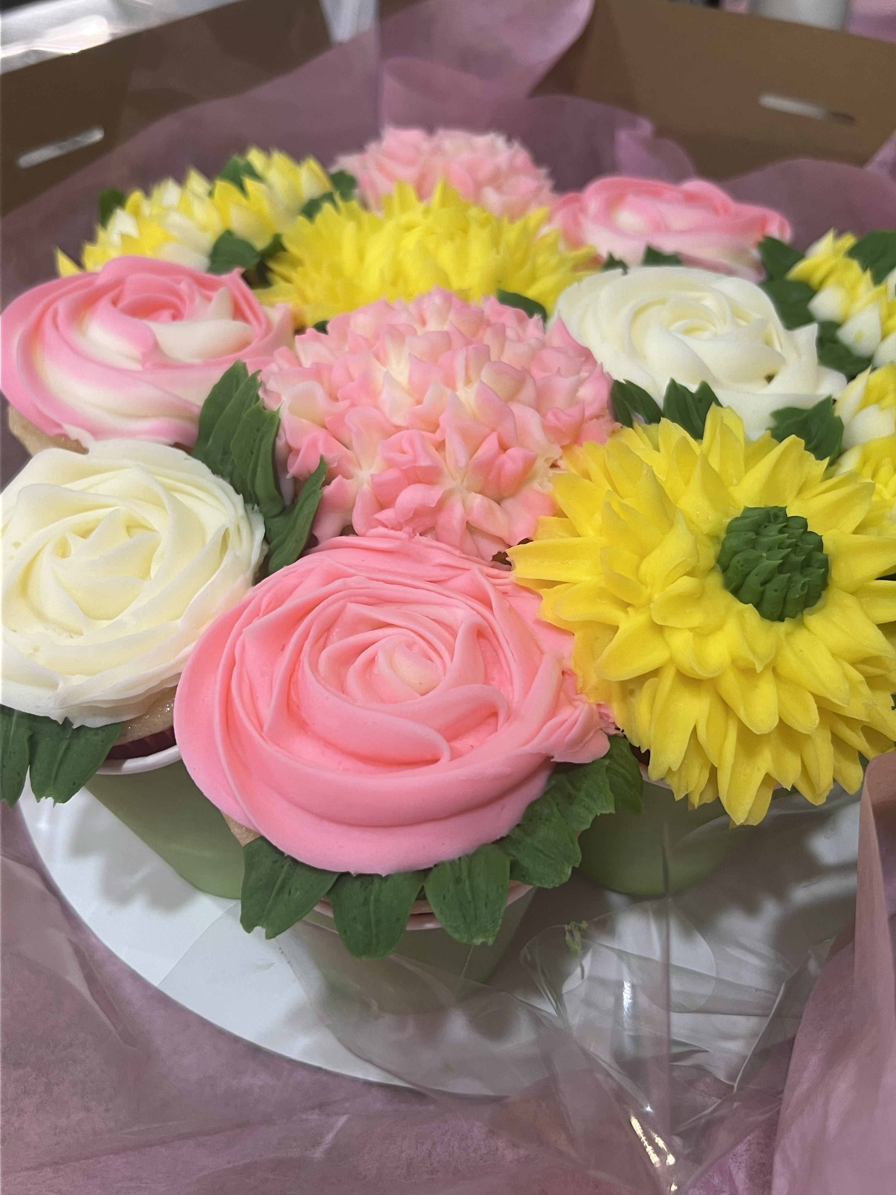 Floral Cupcakes 