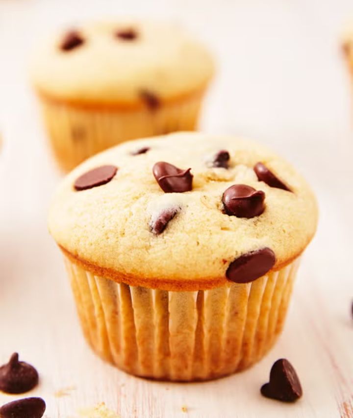 Muffins (Dozen)Blueberry, Banana Nut,wildberry,chocolate Chip,pumpkin