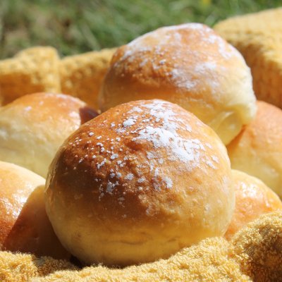  Milk Bread Dinner Rolls (6ct)