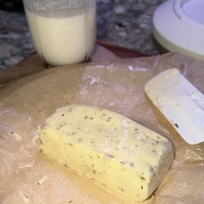 Homemade Garlic Butter￼