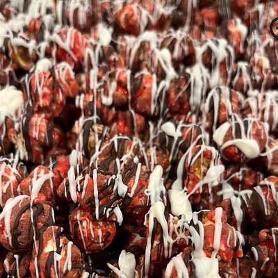 Chocolate Covered Strawberry Gourmet Popcorn 