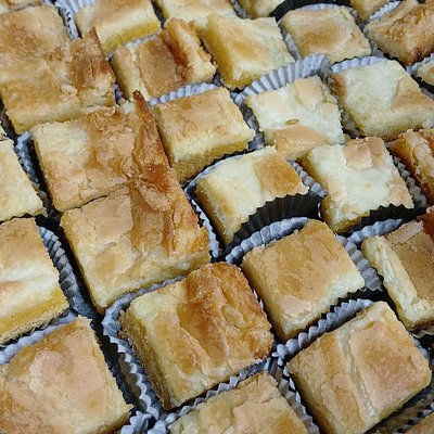 Ooey Gooey Bars (3x4in Size, Per Dozen)