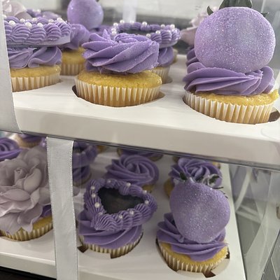 Clear Cupcake Box 