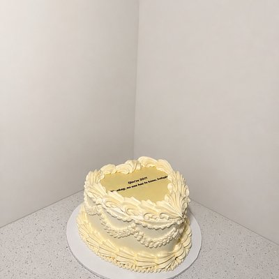 Vintage Cake