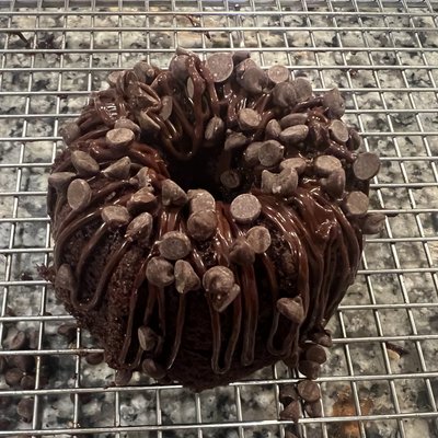 Mini Spicy Chocolate Bundt Cakes