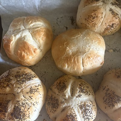 Kaiser Rolls 