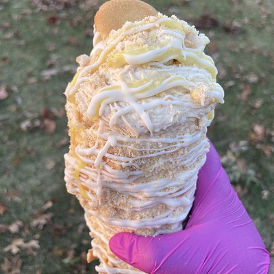 (Nesha’s Favorite) (entire Cup Edible) THE FULLY LOADED NEW EDIBLE 16oz CUP : Banana Pudding  🍰🍌🔥Cup Made Of Chocolate, Banana Pudding Crunch , Cake , Instant Banana Pudding , And Cheesecake W/ a Vanilla Wafer On Top Also Comes W/ Optional Banana On Top