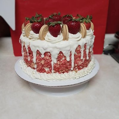 Strawberry Crumble Cake