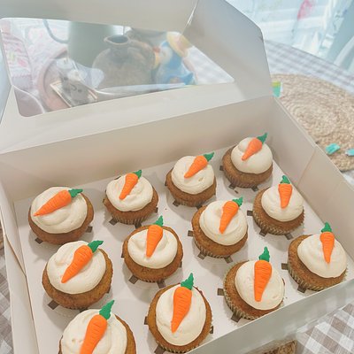 Carrot Cupcakes (Seasonal)