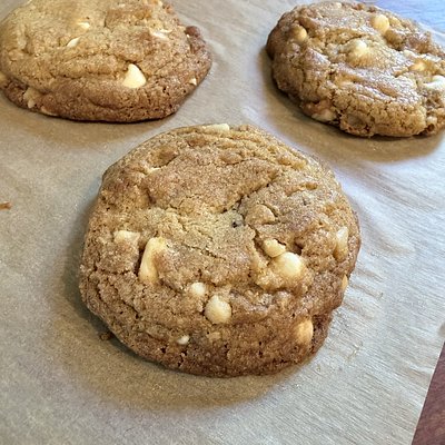 White Chocolate Macadamia Nut Cookies