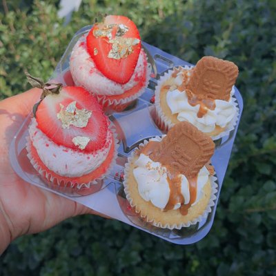 Four Pack Cupcakes 