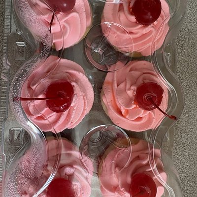 Cherry Pie Cupcakes