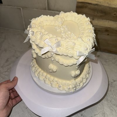 6in Heart Cake 