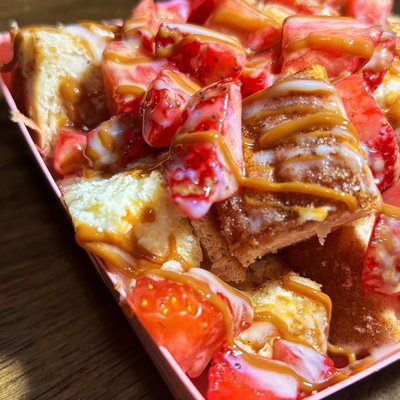 Churro Cheesecake Platter