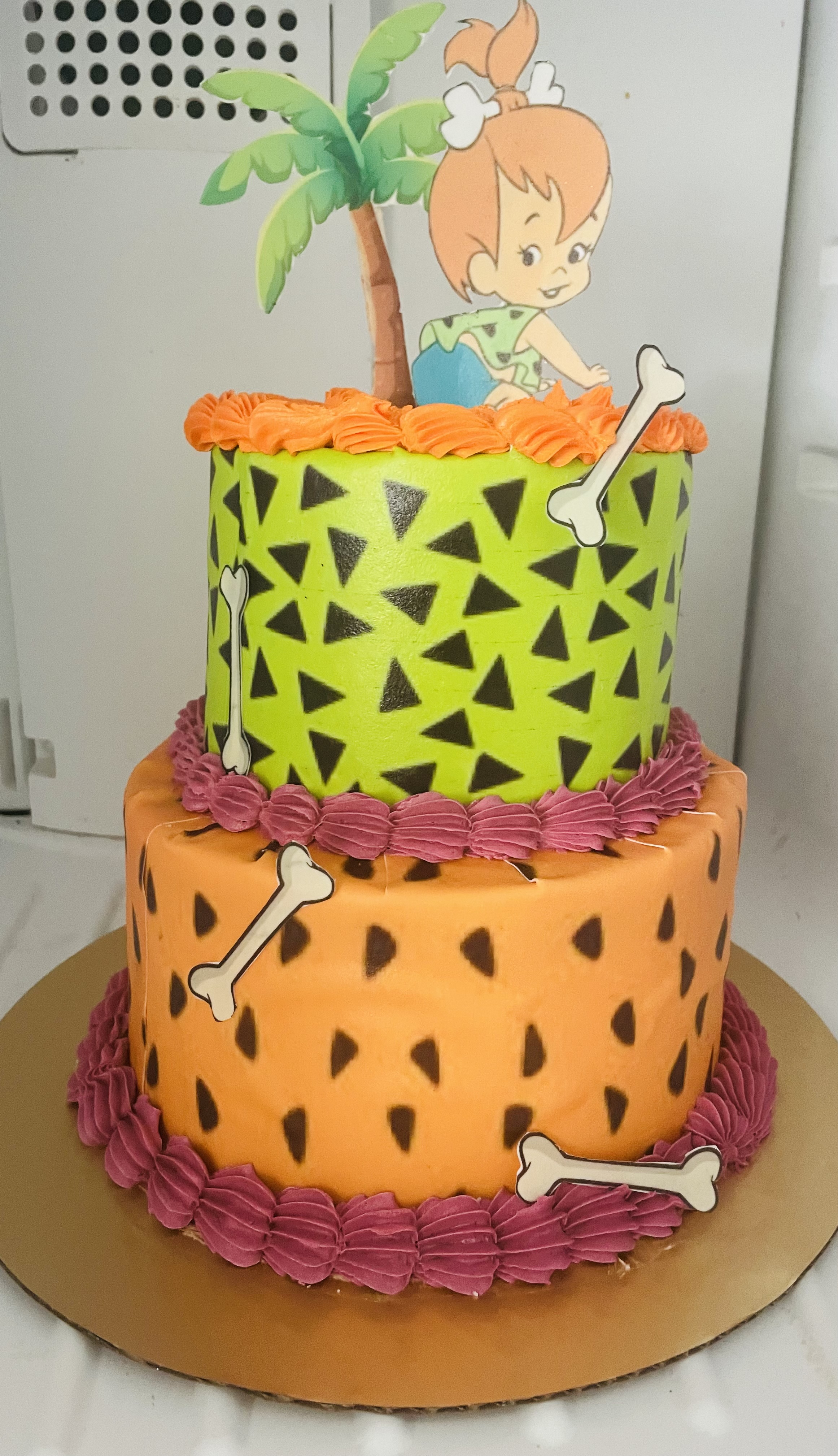 Customized Cake 2 Tier (8in & 6in)