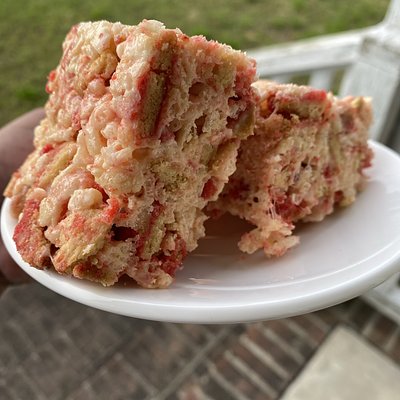 Strawberry Crunch Krispie Treat 