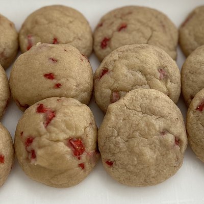 Strawberry Shortcake Cookies
