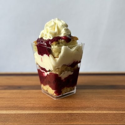 Bayou Berry Chantilly Cups Doz