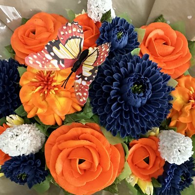 Classic 10 Cupcake bouquet