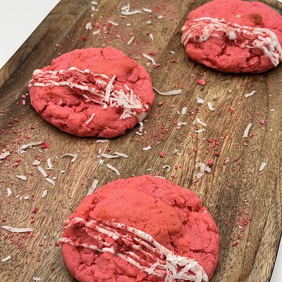 Strawberry Paradise Cookie