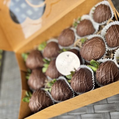 Simple Dipped Strawberries