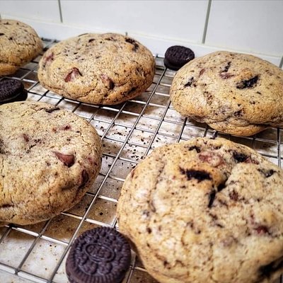 Baker Dozen Cookies