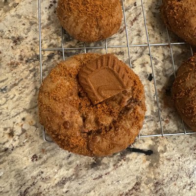 Carmel Biscoff 🥜🤤