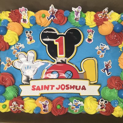 1/2 Sheet Cake w/ Custom Topper ( Feeds 40- 45)