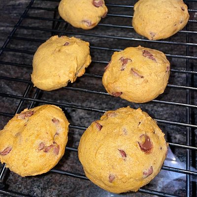 Pumpkin Chocolate Chip Cookies