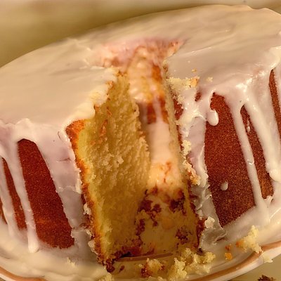 Lemon Pound Cake