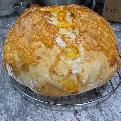 Cheddar Bread 