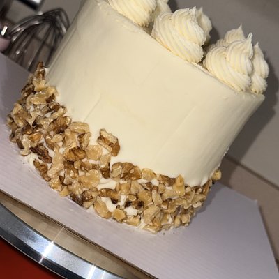 6" Double Layer Round Cake
