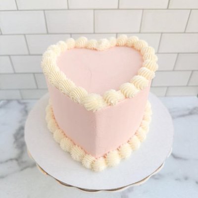 Custom 6in 2 Layer Heart Cake 