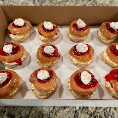 Strawberry Shortcake Donuts 