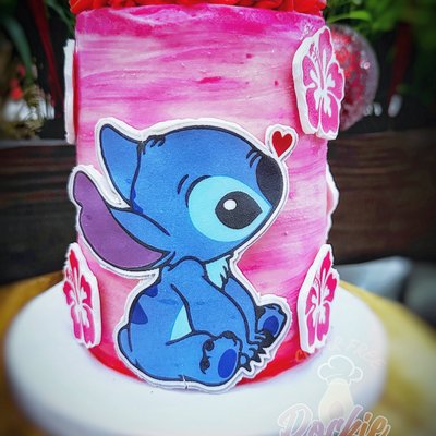 VEGAN 7” Round CUSTOM and THEMED CAKE 5 Layers With Fruit Or Nutella Filling