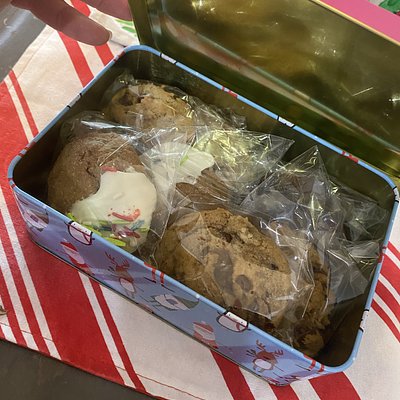 Holiday Cookie Gift Tin 