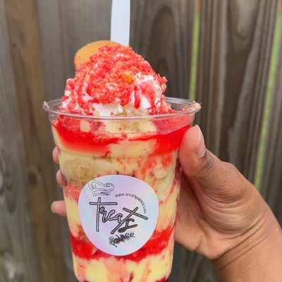 Strawberry Crunch Banana Pudding 