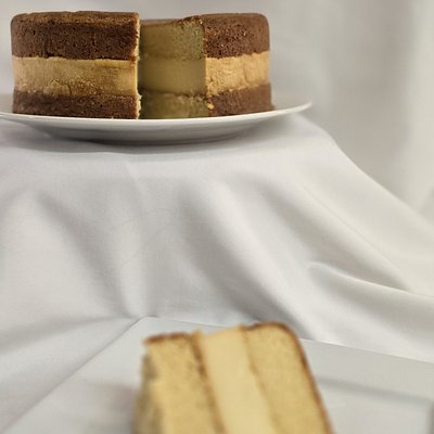 Beso De Angel Cake