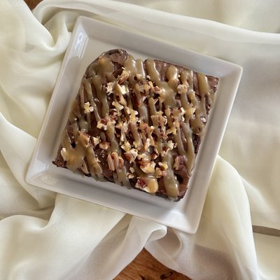 Caramel Pecan Brownie 4”x 4” (Bakery Size)